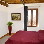 Marco Aurelio apartment